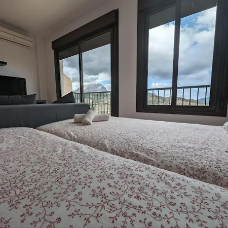 Apartmán Turisticos Isa I Toni *