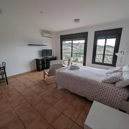 Turisticos Isa I Toni Apartmán *